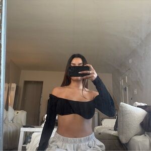 SHEIN Black Off-Shoulder Crop Top